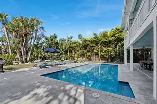3458 Anglin Dr, Sarasota, FL 34242 - Photo 45