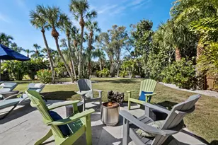 3458 Anglin Dr, Sarasota, FL 34242 - Photo 53