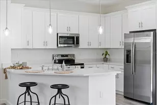 3299 Pinetree St, Port Charlotte, FL 33952 - Photo 3