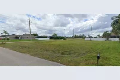 2000 SW 30th Street, Cape Coral, FL 33914 - Photo 1