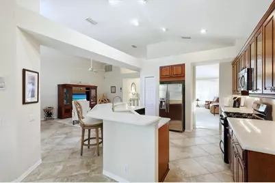 6411 Berkshire Place, University Park, FL 34201 - Photo 15