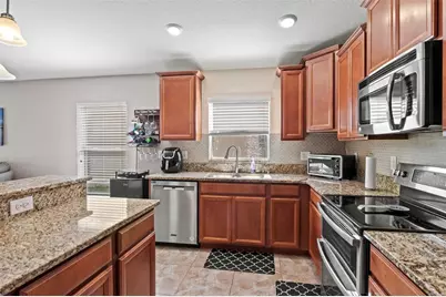 11021 Standing Stone Drive, Wimauma, FL 33598 - Photo 9