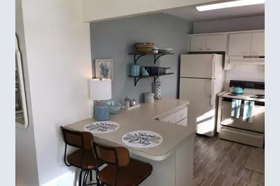 4210 Ironwood Circle #408J, Bradenton, FL 34209 - Photo 9