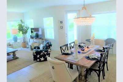 7740 34th Avenue W #203, Bradenton, FL 34209 - Photo 3