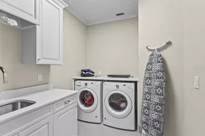 7715 Calle Facil, Sarasota, FL 34238 - Photo 39