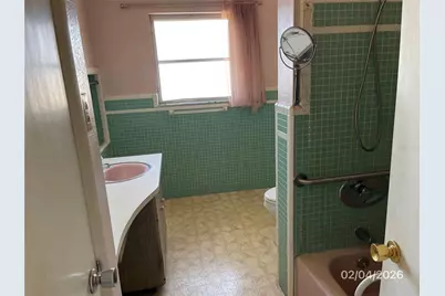 1708 Cambridge Drive, Venice, FL 34293 - Photo 11