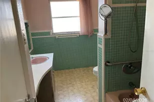 1708 Cambridge Dr, Venice, FL 34293 - Photo 11