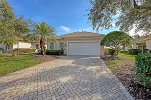 7423 Sea Island Ln, Bradenton, FL 34201 - Photo 1