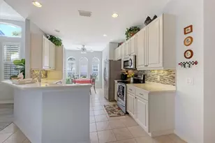7423 Sea Island Ln, Bradenton, FL 34201 - Photo 13