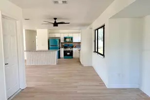 6678 Acmar Ct, North Port, FL 34287 - Photo 11