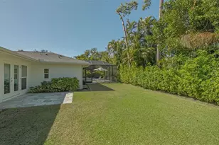 1717 Field Rd, Sarasota, FL 34231 - Photo 47