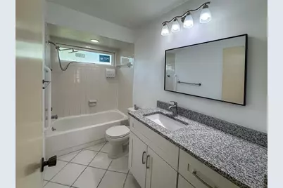 1355 Kirkwood Lane, Sarasota, FL 34232 - Photo 23