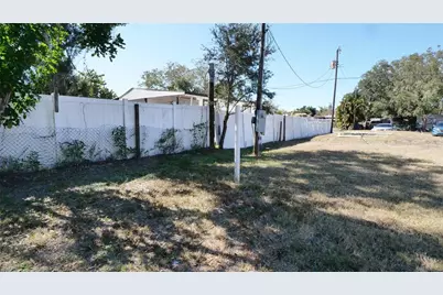 4961 Victoria Avenue, Sarasota, FL 34233 - Photo 1