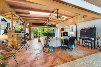 2225 Valencia Drive, Sarasota, FL 34239 - Photo 7