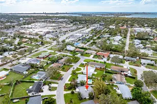 2225 Valencia Dr, Sarasota, FL 34239 - Photo 35