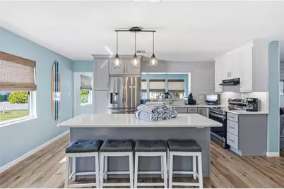 205 Haverkos Court, Holmes Beach, FL 34217 - Photo 7