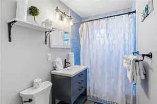 205 Haverkos Ct, Holmes Beach, FL 34217 - Photo 23