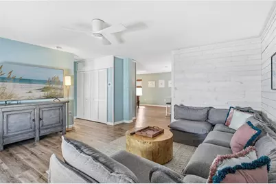 205 Haverkos Court, Holmes Beach, FL 34217 - Photo 17