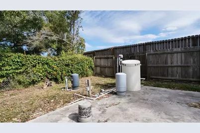 4821 Victoria Avenue, Sarasota, FL 34233 - Photo 7