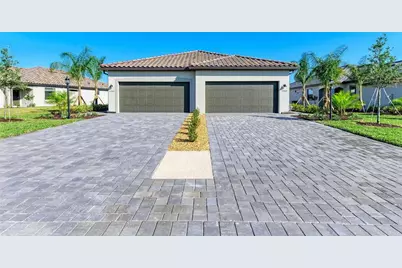 15507 Sunny Day Dr, Bradenton, FL 34211 - Photo 1