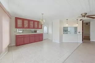 6710 36th Ave E, Palmetto, FL 34221 - Photo 5
