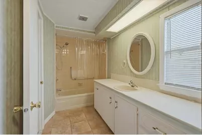 6710 36th Avenue E #201, Palmetto, FL 34221 - Photo 21