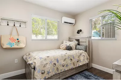 1704 Wisconsin Lane, Sarasota, FL 34239 - Photo 19