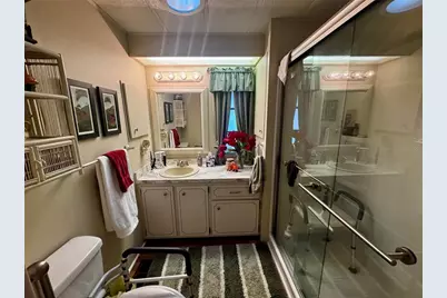 5619 Bayshore Road #142, Palmetto, FL 34221 - Photo 11