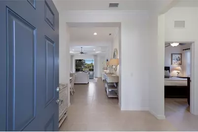 14335 Stirling Drive, Lakewood Ranch, FL 34202 - Photo 9
