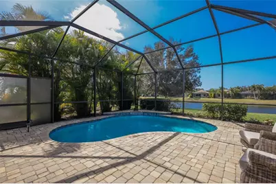 14335 Stirling Drive, Lakewood Ranch, FL 34202 - Photo 33