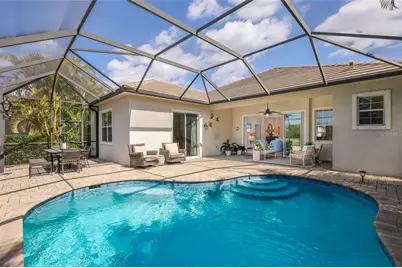 14335 Stirling Drive, Lakewood Ranch, FL 34202 - Photo 7