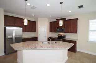 995 Molly Cir, Sarasota, FL 34232 - Photo 21