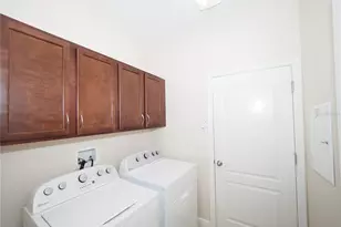 995 Molly Cir, Sarasota, FL 34232 - Photo 45