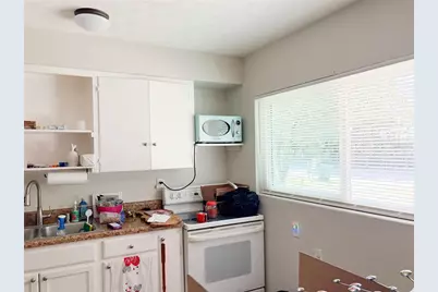 219 21st Street E #A, Bradenton, FL 34208 - Photo 7