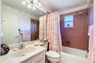 5611 Garden Lakes Dr, Bradenton, FL 34203 - Photo 23