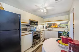 5515 Ashton Way, Sarasota, FL 34231 - Photo 9