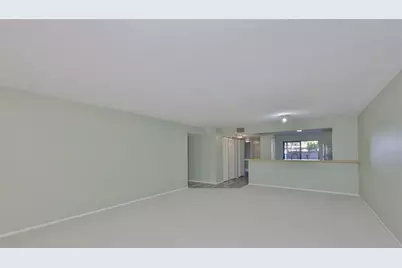 635 Woodlawn Drive #635, Bradenton, FL 34210 - Photo 13