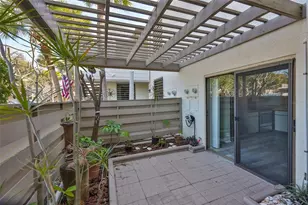 635 Woodlawn Dr, Bradenton, FL 34210 - Photo 5