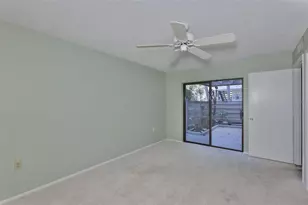 635 Woodlawn Dr, Bradenton, FL 34210 - Photo 25