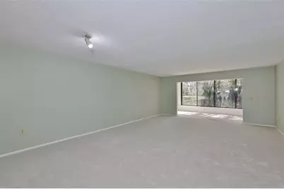 635 Woodlawn Drive #635, Bradenton, FL 34210 - Photo 9