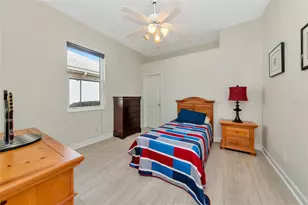 4990 Gardiners Bay Cir, Sarasota, FL 34238 - Photo 17