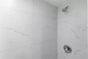 6750 Gulf of Mexico Dr, Longboat Key, FL 34228 - Photo 23