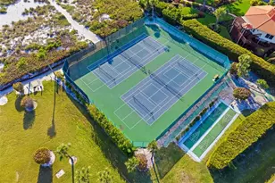 6750 Gulf of Mexico Dr, Longboat Key, FL 34228 - Photo 37