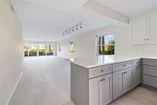 6750 Gulf of Mexico Dr, Longboat Key, FL 34228 - Photo 5