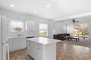 4915 Mission Park Ln, Bradenton, FL 34211 - Photo 9