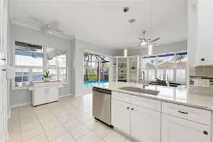 4735 Spinnaker Dr, Bradenton, FL 34208 - Photo 9