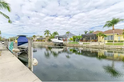 4735 Spinnaker Drive, Bradenton, FL 34208 - Photo 37