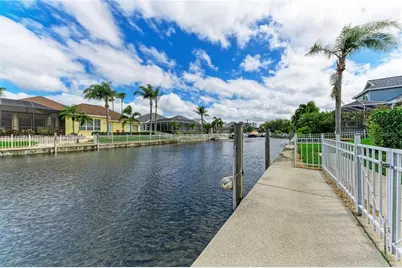 4735 Spinnaker Drive, Bradenton, FL 34208 - Photo 41