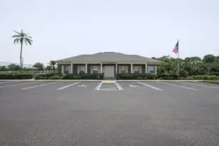 3515 41st Terrace S, Saint Petersburg, FL 33711 - Photo 3