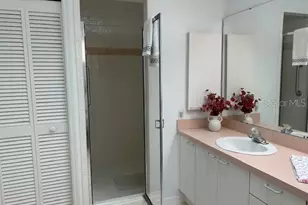 4631 Meadowview Cir, Sarasota, FL 34233 - Photo 17